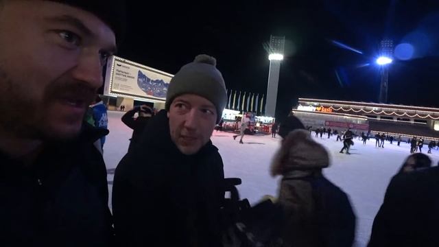 Кто быстрее бегун или конькобежец? Медеу, Казахстан ?? смотреть онлайн