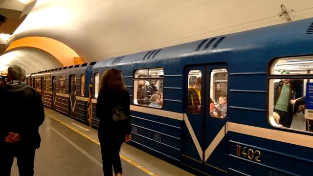 Вагон Боинг прямоугольное окно длинное
