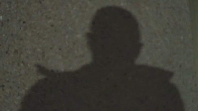 While Waiting | Canon EOS 80D & EF-S 24mm f/2.8 Footage смотреть онлайн