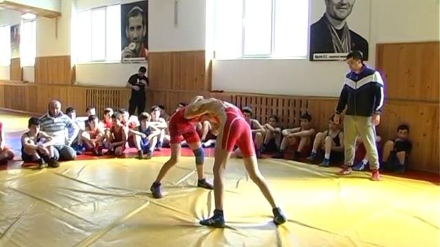 Мастер класс по вольной борьбе от Заслуженного мастера спорта Н.С. Темрезова (с. Первомайское)