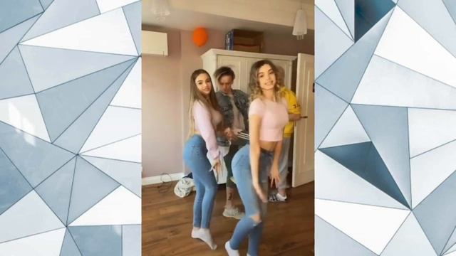 ?Валя карнавал и Юля Гаврилина в ТИК ТОК?||они близняшки?в ТИК ТОК смотреть онлайн