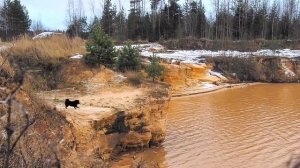 Карьер в Новинке. Голубая вода, песчаные утесы!!