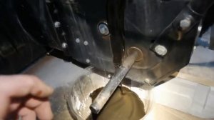 Замена масла в снегоотбрасывателе Champion