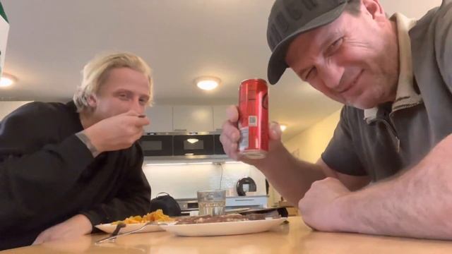 Шторы не обосцал вёл себя хорошо смотреть онлайн