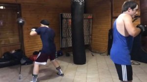 Работа с пневмогрушей на растяжках