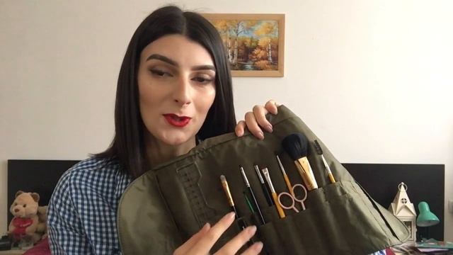 ОКРАШИВАНИЕ БРОВЕЙ краской Estel Enigma смотреть онлайн