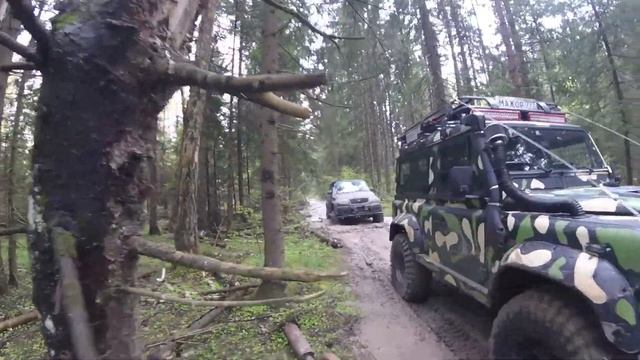 Озеро Долгое - УАЗы и Деф завели Pajero Sport, а потом пришлось спасать... / Overshtag4x4 смотреть онлайн