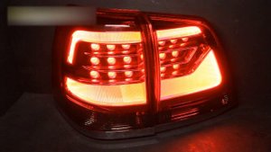 Задние тюнинг фонари Toyota Land Cruiser 200 '08-