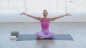 Elise Joan Yoga - Intensity 1 - Be Well Balanced