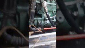 FAW самосвал, какое напрежение должно быть на датчиках.