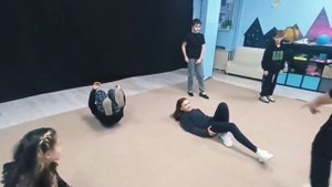 Сценическое падение. Старшая актерская группа. Педагог Александр Лавров