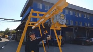 Кран в окно строительный консольный ОСАЛИФТ LT300 демонстрация