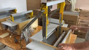 Станок для распечатывания медовых рамок
