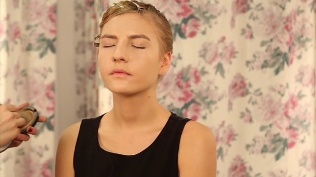 Макияж и прическа в стиле 20-х | Девушка Гэтсби | Ретро-преображение смотреть онлайн