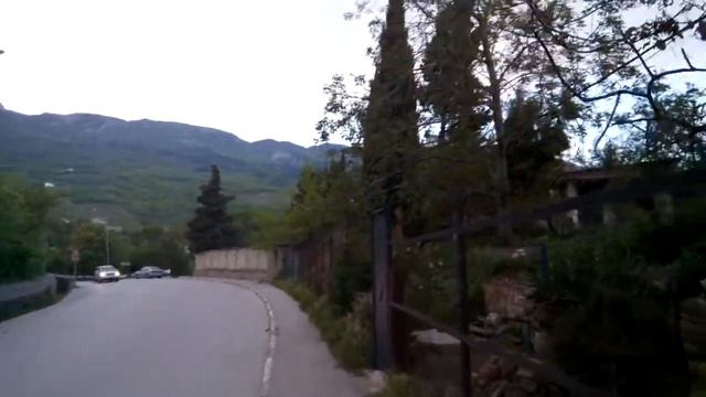 Земельный Участок 9-соток / в Гурзуфе район смотровой площадки