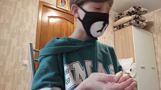 НАКЛЕИВАЮ на свой НОУТБУК наклейки с ПЕРСОНАЖАМИ из ✨Genshin Impact ✨ смотреть онлайн