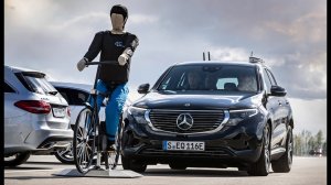 Mercedes-Benz EQC 2020 - Расширенные системы помощи водителю.