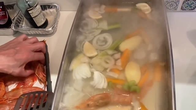 Рим / Приготовление рыбы от итальянской свекрови легко и просто -Рождественский сочельник смотреть онлайн