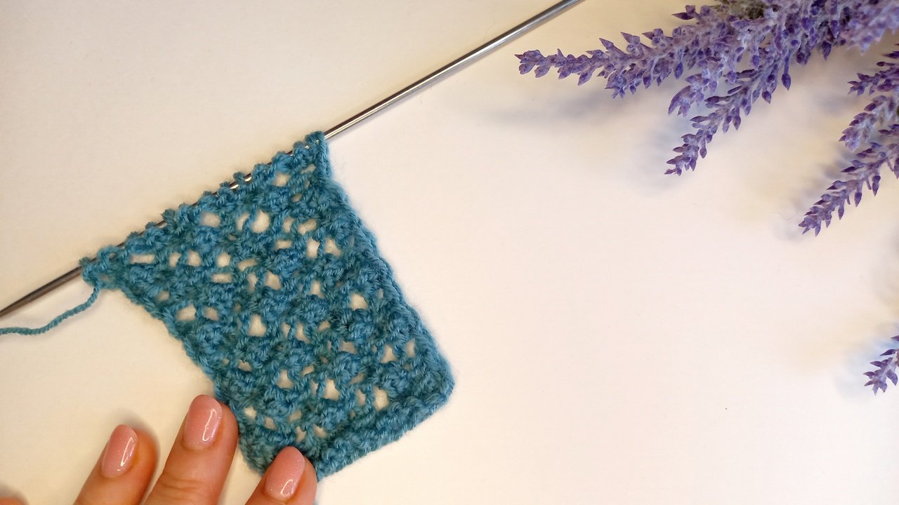 Очень простой узор спицами. смотреть онлайн