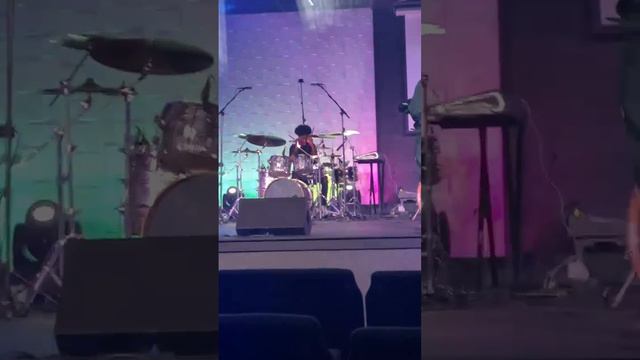 RJ Williams | Glorious Day | Live At The Musician's Clinic‼️🤯🔥 смотреть онлайн