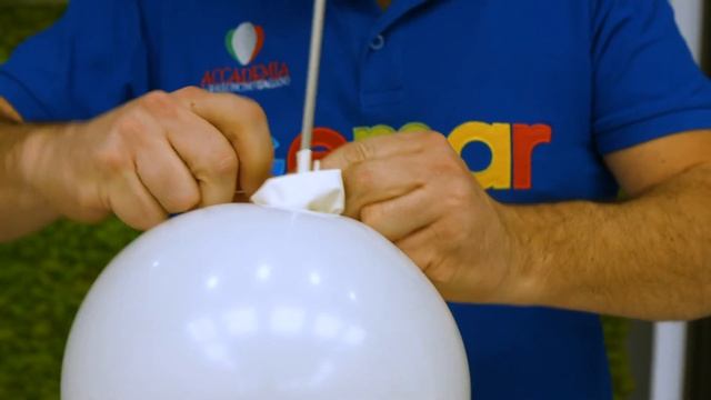 Как сделать букет из воздушных шаров на свадьбу. Фонтан из шариков с гелием. Свадебное оформление смотреть онлайн