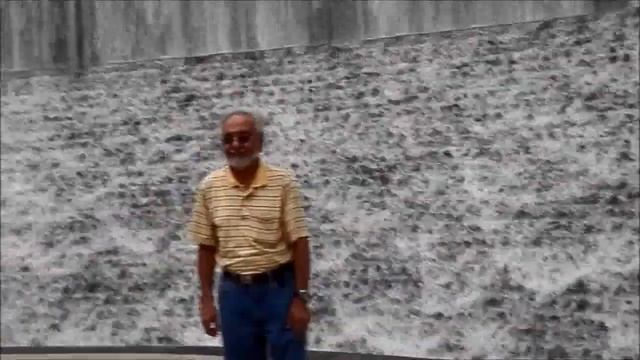 My Movie-Seema at Galleria Water Wall March 30, 2013 (Olympus SZ-12) смотреть онлайн