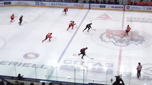 Амур – СКА-Нефтяник / 15.04.2016 / 2-й период смотреть онлайн