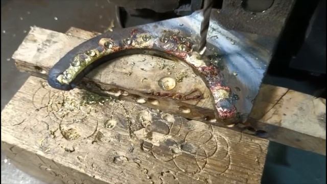 Вилка блока шестерен токарного станка #пайка #мото #токарныйстаноктв4 смотреть онлайн