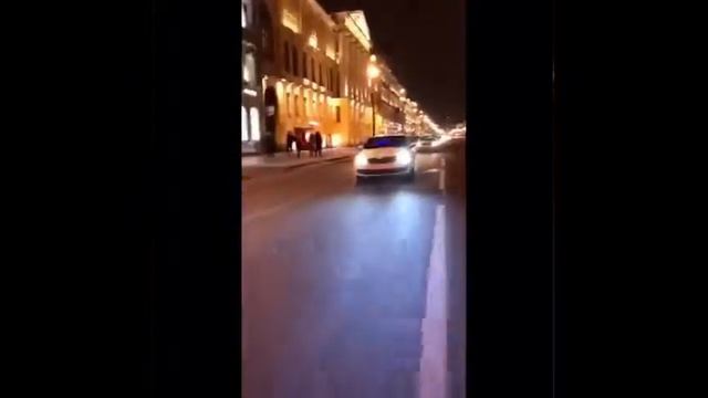 Строб под лобовое стекло 16 светодиодов