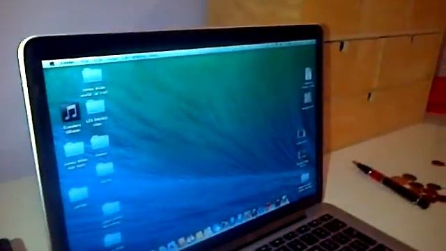 MacBook Pro 13" Retina Display 2013 Fan Overload смотреть онлайн