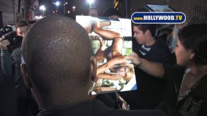 Paris Hilton Signs Autographs For Fans At Jimmy Kimmel Live