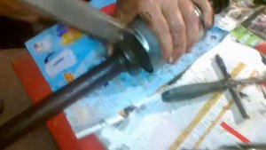 Замена пыльника правой полуоси своими руками Рено Мастер часть 5