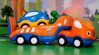 Машинки мультфильм - Эвакуатор спешит на помощь. Развивающие видео с игрушками для детей.mp4 смотреть онлайн