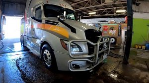 55$ в минуту / Работа в США на траке