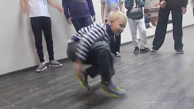 "Боевой Сентябрь" 2016: Максимов Миша против Полухина Артема смотреть онлайн