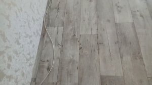 3х комнатная квартира светлый линолеум Ютекс Форум помещение 4,35 на 4,35