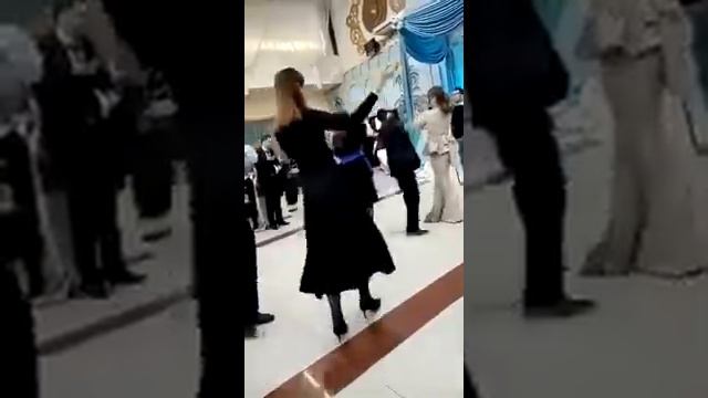 Пилигская свадьба в Махачкале 👏👏👍 смотреть онлайн