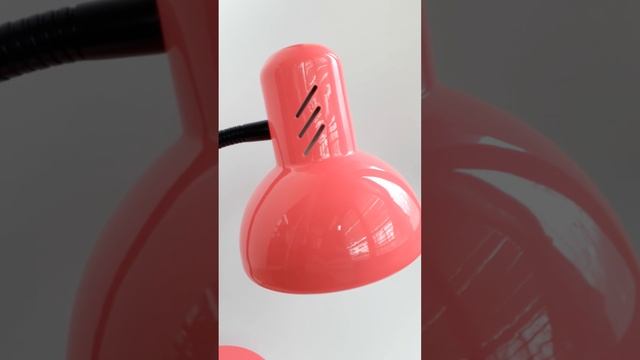 23pd. Лампа настольная на подставке. Цвет розовый яркий смотреть онлайн