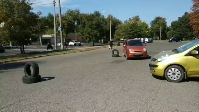 Злата. Занятие второе- змейки задним ходом смотреть онлайн