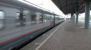 Электровоз ЭП2К-354 (ТЧЭ-6) со скорым поездом №147Г Казань - Москва.