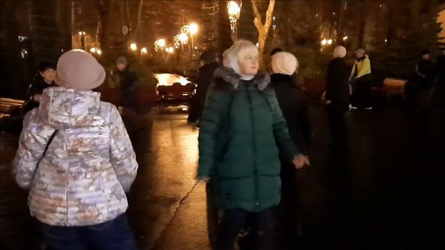 ДВЕНАДЦАТЬ МЕСЯЦЕВ В ГОДУ смотреть онлайн