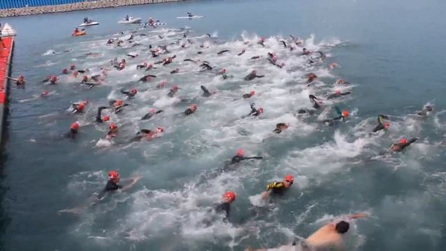 Старт первенства по триатлону IRONSTAR смотреть онлайн