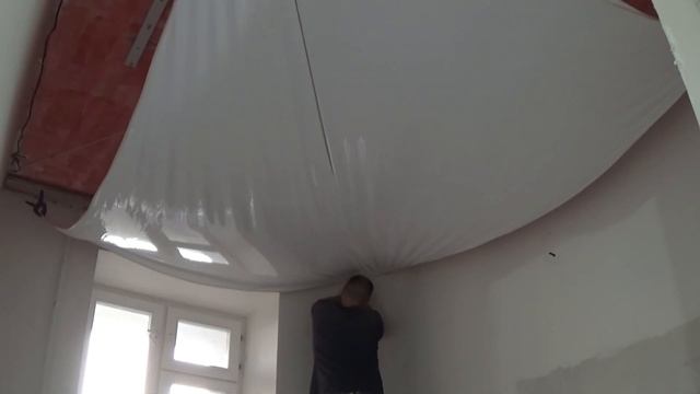 Хочу ЛЮСТРУ на кухне, и так, чтобы её не было видно на натяжном потолке... смотреть онлайн