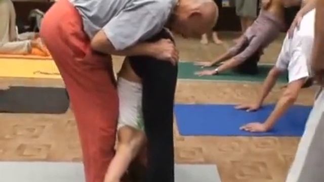 Мягкая Тантра. Танец Кундалини. Спонтанная Йога. Лев Тетерников.