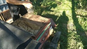 Осенняя подкормка пчел мёдом и повторная обработка от клеща варроатоза.