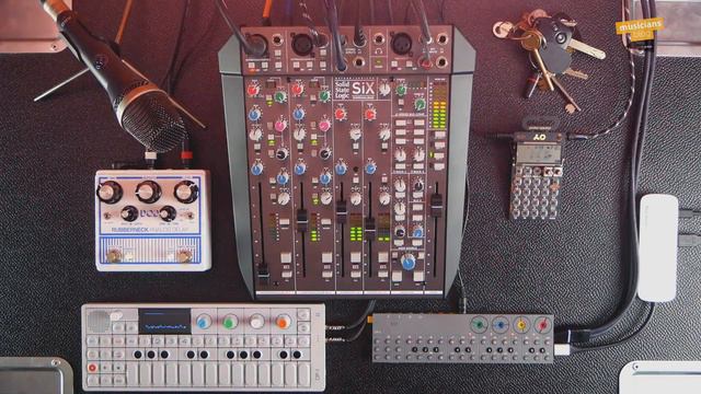 SSL SiX Desktop Mixer | For Writing & Performing Electronic Music смотреть онлайн