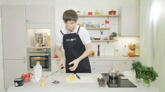 Сырный соус (секретный рецепт шеф-повара Дениса Баканова)