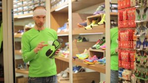 Кроссовки для бега: виды покрытий (грунт, зал, асфальт, снег и пр.).