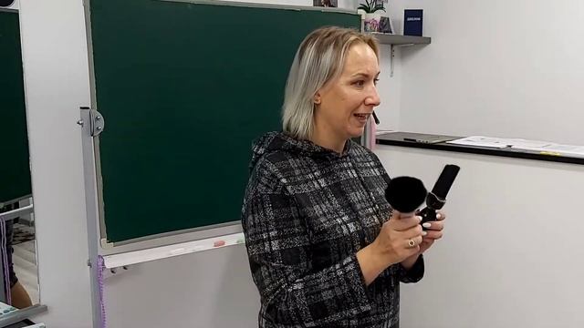 Антисанитария парикмахерских. Щетки-сметки.
