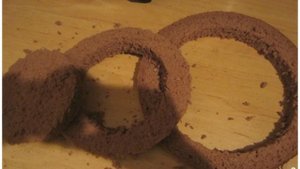 Бисквитный торт с вишней